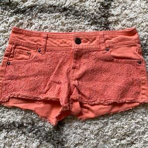 ORANGE SHORTS